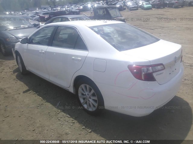4T1BF1FK0EU870851 - 2014 TOYOTA CAMRY L/SE/LE/XLE 白色 照片 3