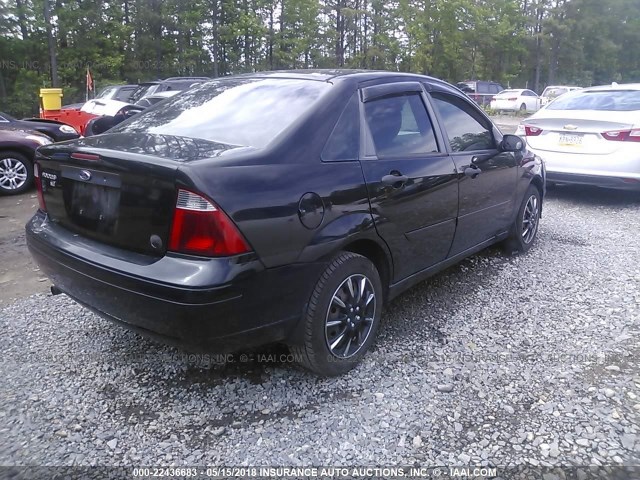 1FAFP34N07W326455 - 2007 FORD FOCUS ZX4/S/SE/SES BLACK photo 4