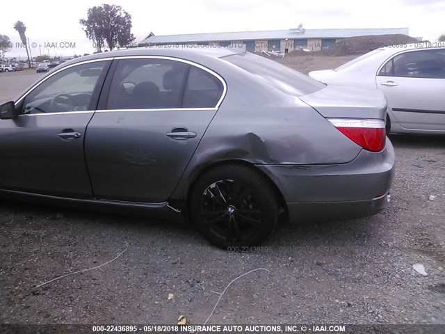 WBANV1C53AC388813 - 2010 BMW 528 XI GRAY photo 6