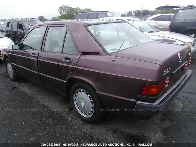 WDBDA29D0KF562298 - 1989 MERCEDES-BENZ 190 E 2.6 MAROON photo 3