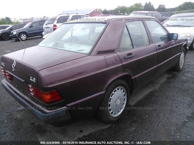 WDBDA29D0KF562298 - 1989 MERCEDES-BENZ 190 E 2.6 MAROON photo 4