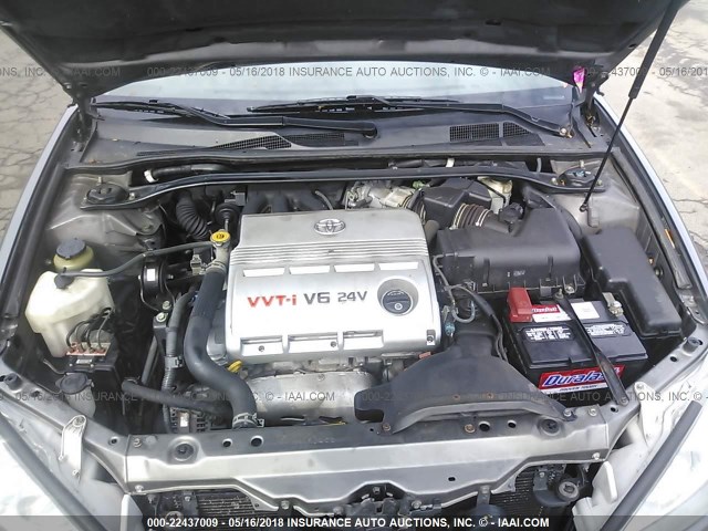 4T1BF32K56U626115 - 2006 TOYOTA CAMRY LE/XLE/SE ნაცრისფერი ფოტო 10