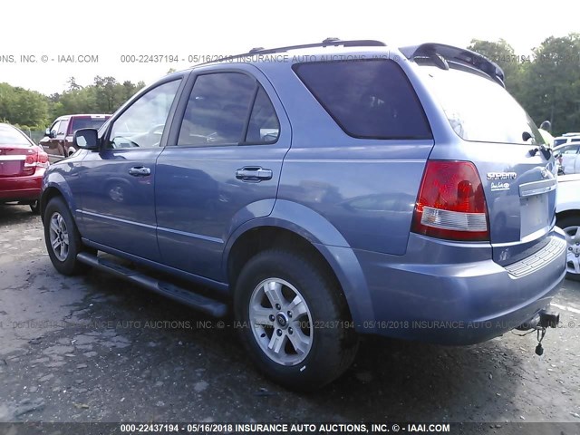 KNDJD733955392039 - 2005 KIA SORENTO EX/LX BLUE photo 3