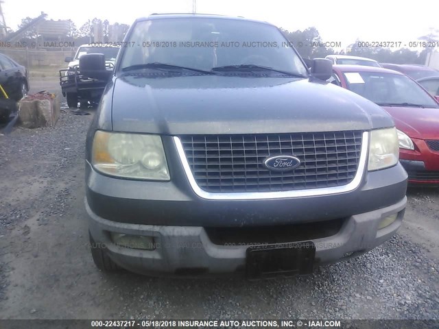 1FMRU15W13LC34709 - 2003 FORD EXPEDITION XLT GRAY photo 6