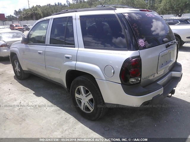 1GNDT13S252365679 - 2005 CHEVROLET TRAILBLAZER LS/LT GRAY photo 3