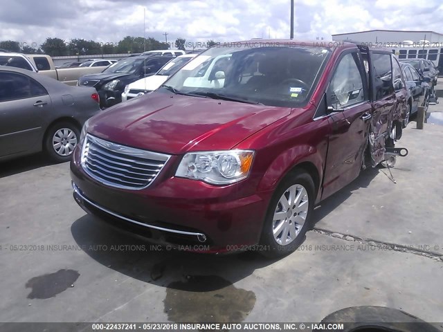 2C4RC1CG5CR307686 - 2012 CHRYSLER TOWN & COUNTRY TOURING L RED photo 2