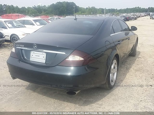 WDDDJ75X16A032638 - 2006 MERCEDES-BENZ CLS 500C BLUE photo 4