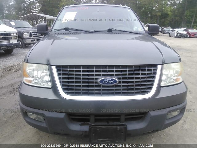 1FMRU15W54LA44865 - 2004 FORD EXPEDITION XLT 灰色 照片 6
