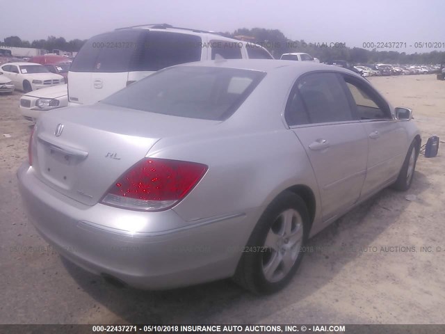 JH4KB16595C020215 - 2005 ACURA RL SILVER photo 4