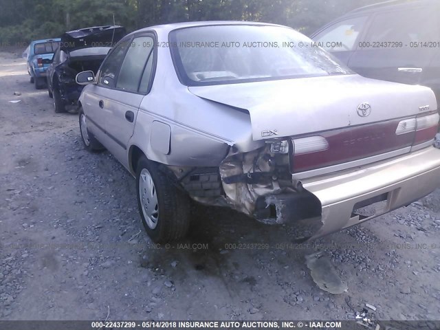 2T1BB02EXTC177919 - 1996 TOYOTA COROLLA DX BEIGE photo 6