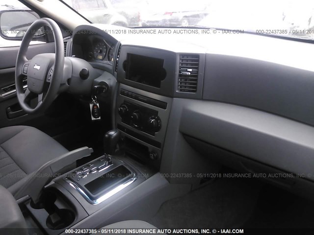 1J4GS48K76C166748 - 2006 JEEP GRAND CHEROKEE LAREDO/COLUMBIA/FREEDOM 黑色 照片 5