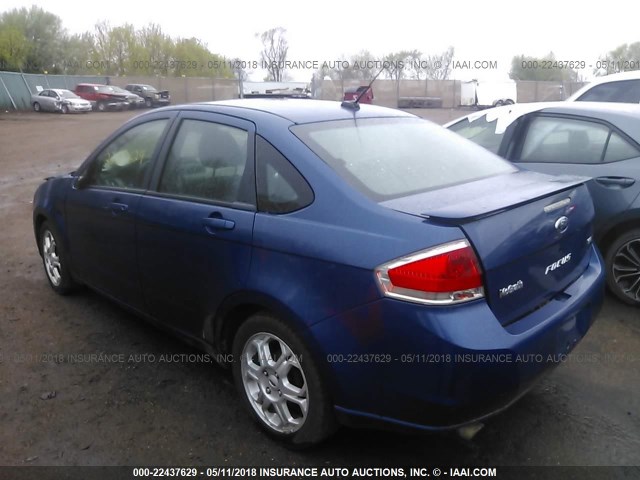 1FAHP36N69W118010 - 2009 FORD FOCUS SES BLUE photo 3