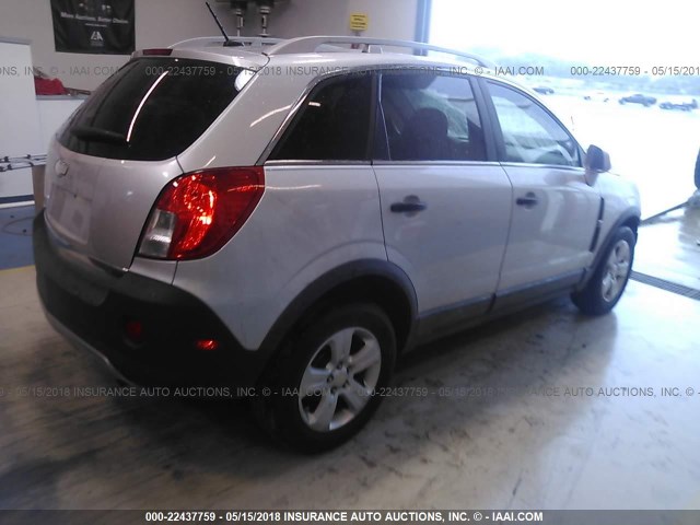 3GNAL2EKXES514172 - 2014 CHEVROLET CAPTIVA LS GRAY photo 4