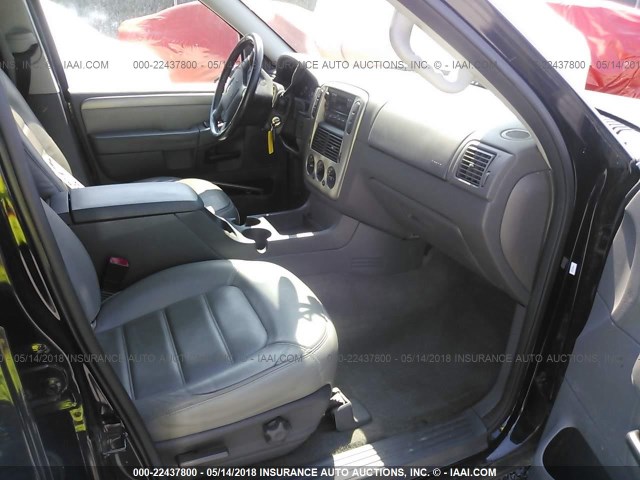 1FMZU73W74UB02443 - 2004 FORD EXPLORER XLT/XLT SPORT/NBX BLACK photo 5
