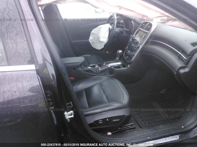 1G11G5SXXFF118370 - 2015 CHEVROLET MALIBU LTZ 紫色 照片 5