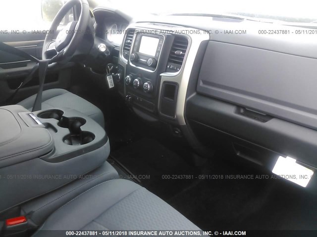 3C6TR5DT0JG169590 - 2018 RAM 2500 SLT BLUE photo 5