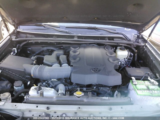 JTEBU5JR4G5324875 - 2016 TOYOTA 4RUNNER SR5 PREM/LTDL/TRAIL/TRD ნაცრისფერი ფოტო 10