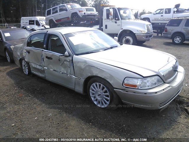 1LNHM81W74Y649709 - 2004 LINCOLN TOWN CAR EXECUTIVE/SIGNATURE TAN photo 1