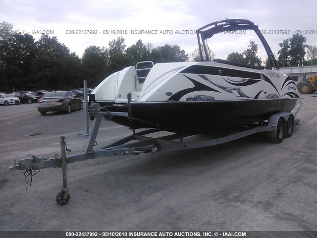 USREC23013C414 - 2014 CARAVELLE RAZOR  白色 照片 2