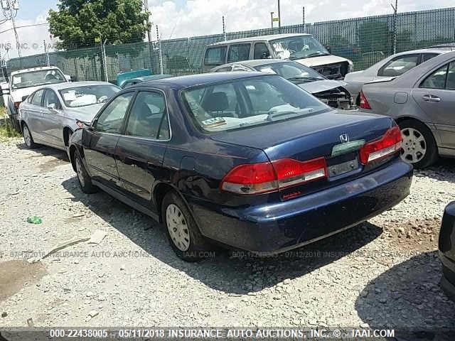 1HGCF86692A053056 - 2002 HONDA ACCORD VALUE BLUE photo 3