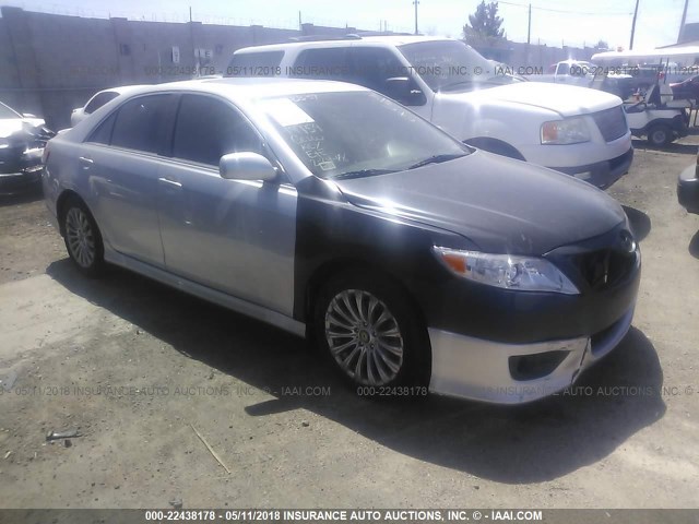 4T1BF3EK0AU097077 - 2010 TOYOTA CAMRY SE/LE/XLE SILVER photo 1