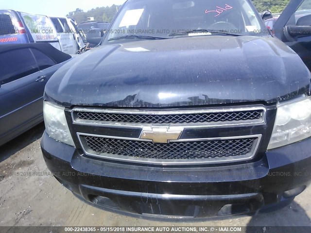 1GNSCAE02BR396940 - 2011 CHEVROLET TAHOE C1500  LS BLACK photo 6