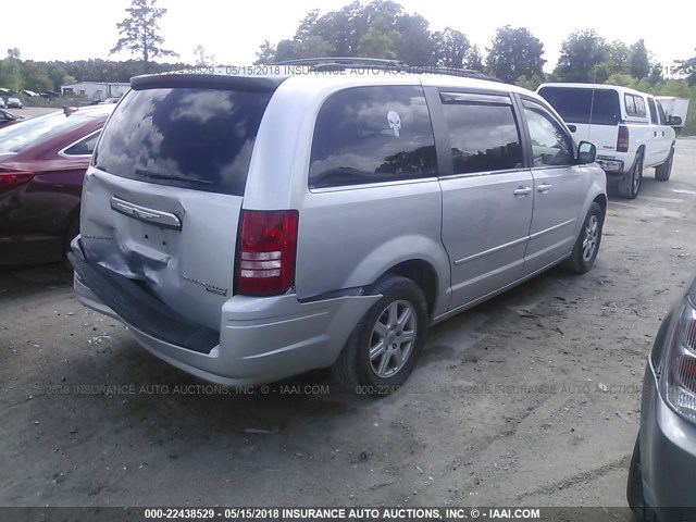 2A4RR5D13AR309895 - 2010 CHRYSLER TOWN & COUNTRY TOURING SILVER photo 4