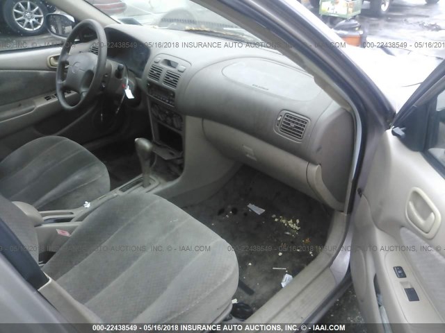 2T1BR12E1XC201693 - 1999 TOYOTA COROLLA VE/CE/LE 金色 照片 5