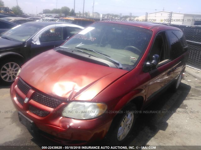 1B4GP45362B709380 - 2002 DODGE CARAVAN SPORT RED photo 2