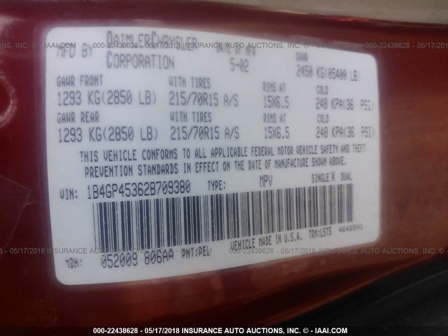 1B4GP45362B709380 - 2002 DODGE CARAVAN SPORT RED photo 9