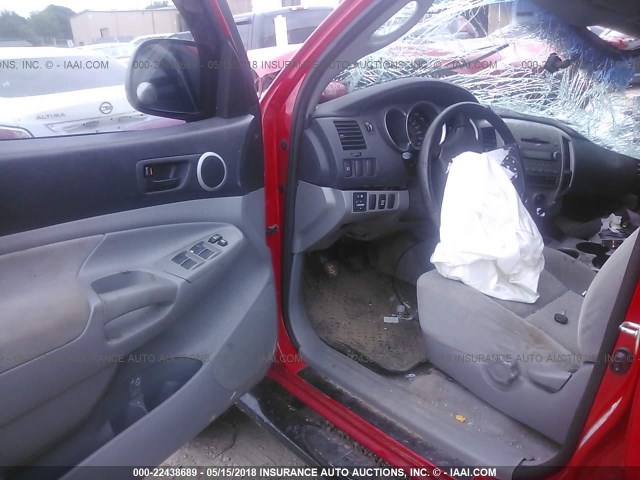 5TELU42N86Z240987 - 2006 TOYOTA TACOMA DOUBLE CAB წითელი ფოტო 5