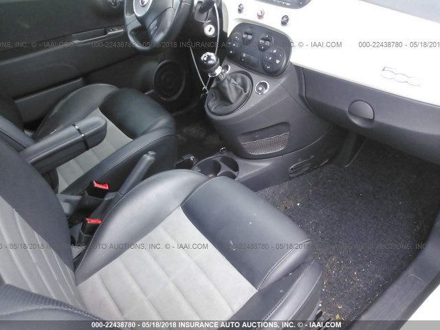 3C3CFFBR0CT200477 - 2012 FIAT 500 SPORT WHITE photo 5