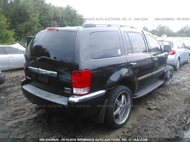 1A8HW58258F140437 - 2008 CHRYSLER ASPEN LIMITED BLACK photo 4