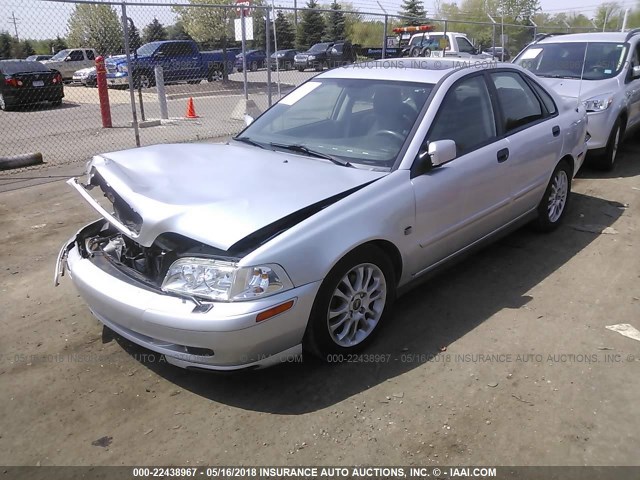 YV1VS27564F051058 - 2004 VOLVO S40 1.9T SILVER photo 2