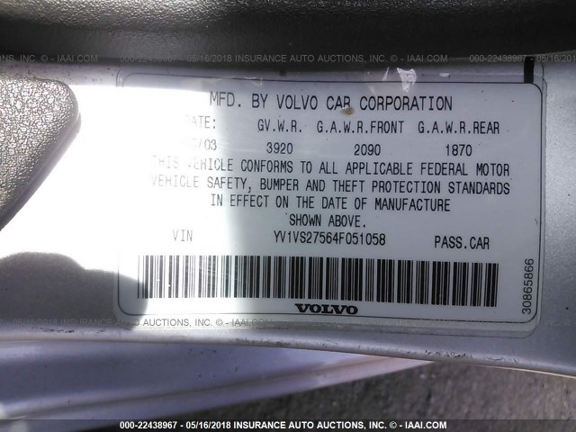 YV1VS27564F051058 - 2004 VOLVO S40 1.9T SILVER photo 9