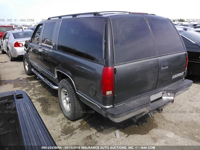 3GNFK16R3XG249292 - 1999 CHEVROLET SUBURBAN K1500 GRAY photo 3