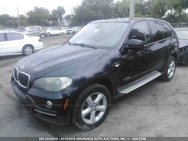 5UXFE4C52AL277306 - 2010 BMW X5 XDRIVE30I Սև լուսանկար 2