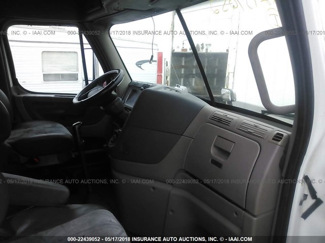 1FUJGLCK99LAE8419 - 2009 FREIGHTLINER CASCADIA 125  Unknown photo 5