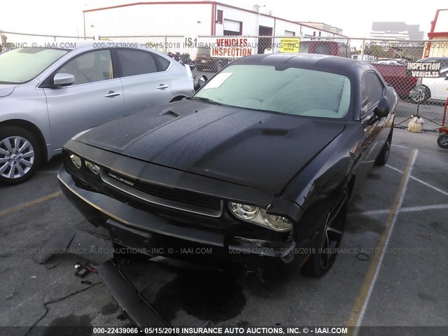 2B3CJ4DV6AH113957 - 2010 DODGE CHALLENGER SE BLACK photo 2