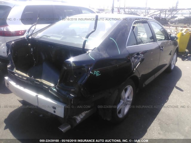 4T1BF1FK1CU057015 - 2012 TOYOTA CAMRY SE/LE/XLE 黑色 照片 4