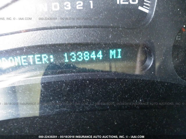 1GCEC19Z07Z166156 - 2007 CHEVROLET SILVERADO C1500 CLASSIC BLACK photo 7