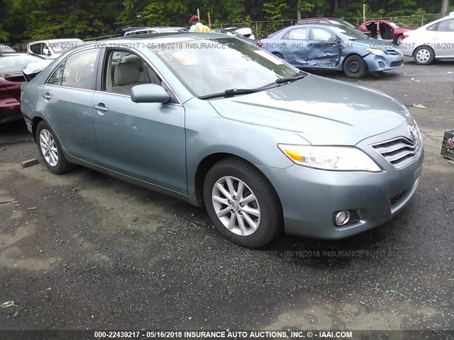 4T1BF3EK7BU633590 - 2011 TOYOTA CAMRY SE/LE/XLE GREEN photo 1
