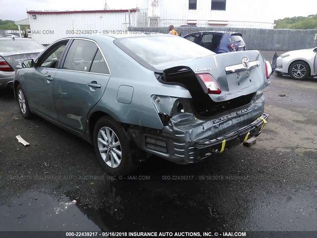 4T1BF3EK7BU633590 - 2011 TOYOTA CAMRY SE/LE/XLE GREEN photo 3