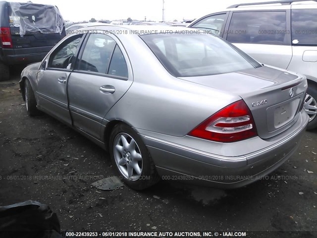 WDBRF81J63F377329 - 2003 MERCEDES-BENZ C 240 4MATIC GRAY photo 3