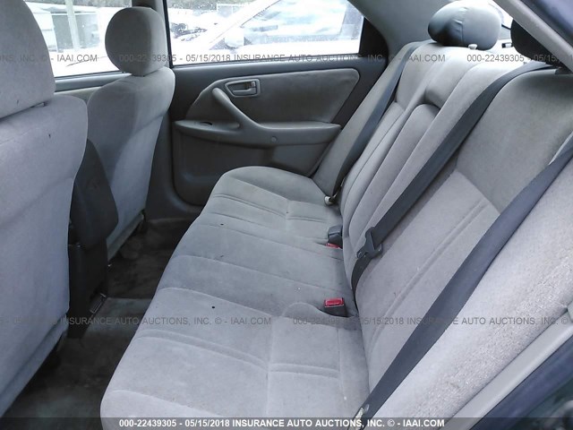 JT2BG22KX10595447 - 2001 TOYOTA CAMRY CE/LE/XLE GREEN photo 8