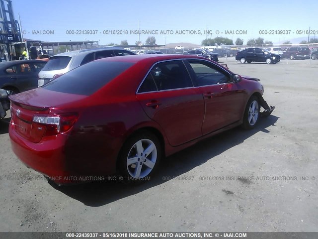 4T1BF1FK3CU543468 - 2012 TOYOTA CAMRY SE/LE/XLE RED photo 4