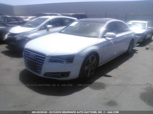 WAURVAFD8CN019568 - 2012 AUDI A8 L QUATTRO WHITE photo 2