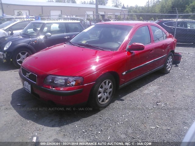YV1RS61R922132662 - 2002 VOLVO S60 RED photo 2