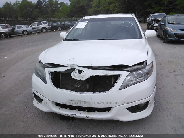 4T1BF3EK7AU556668 - 2010 TOYOTA CAMRY SE/LE/XLE WHITE photo 6