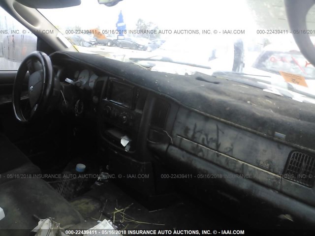 3D7KA28694G140386 - 2004 DODGE RAM 2500 ST/SLT GRAY photo 5